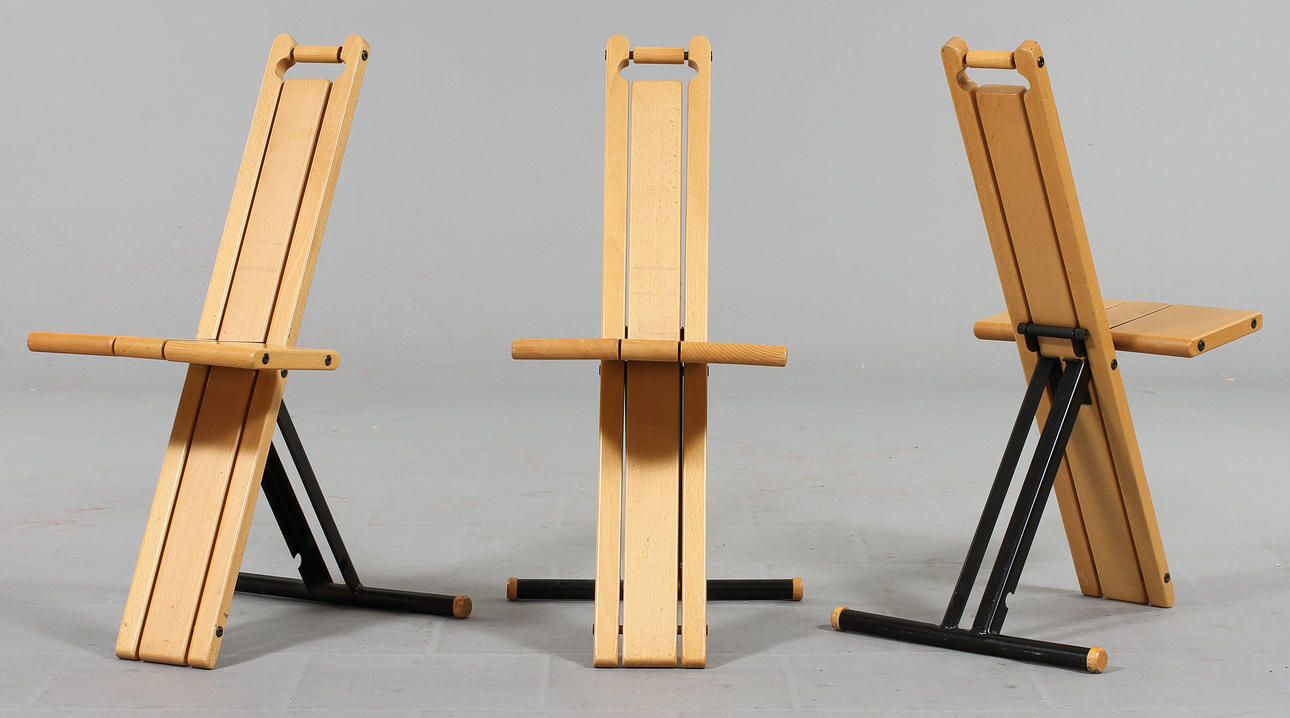 STOLAR, 3 st, 1900-tal. Enligt uppgift Nordiska Kompaniet.