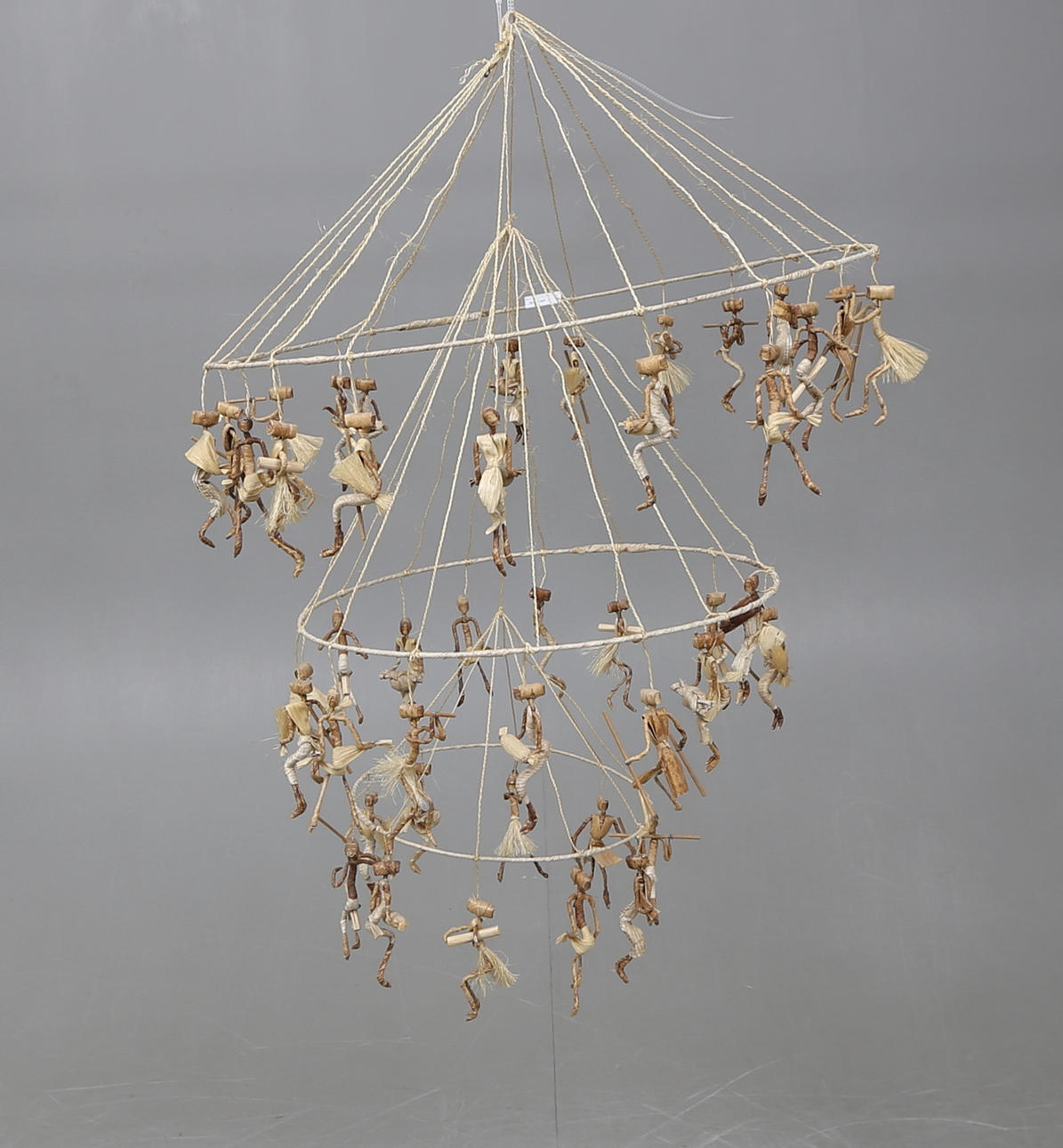 VÄGGDEKOR OCH TAKDEKOR, trä.