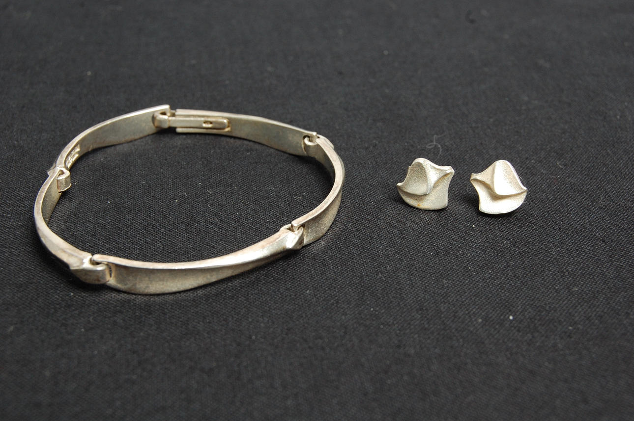 ARMBAND, ÖRHÄNGE, 3 delar, silver, Lapponia.