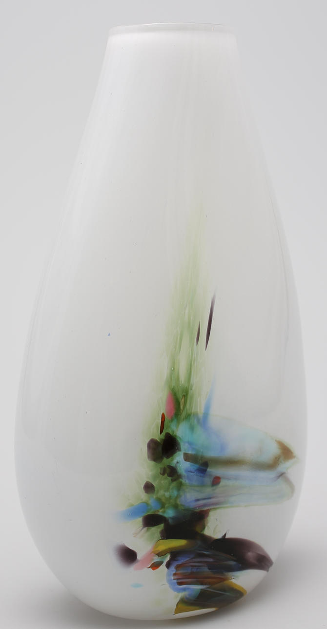 TONY RACHOV. PARTI KONSTGLAS (2), Märkta Ekenäs studio Sweden och signerade.