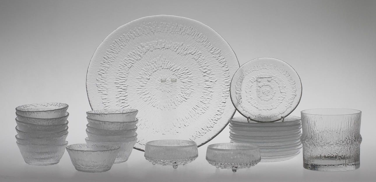 PARTI GLAS, mestadels "Solaris". Iittala.