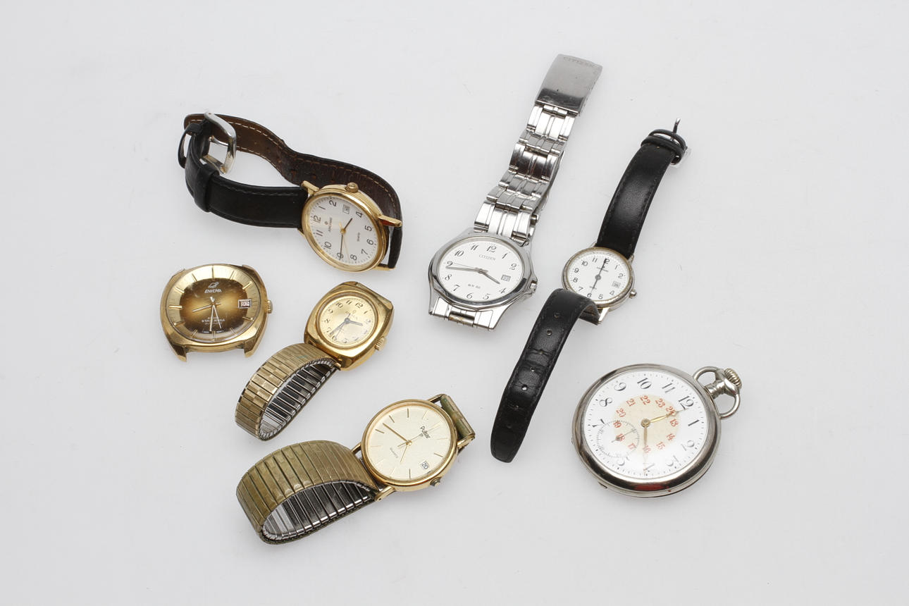 ARMBAND- och FICKUR, 7 delar.