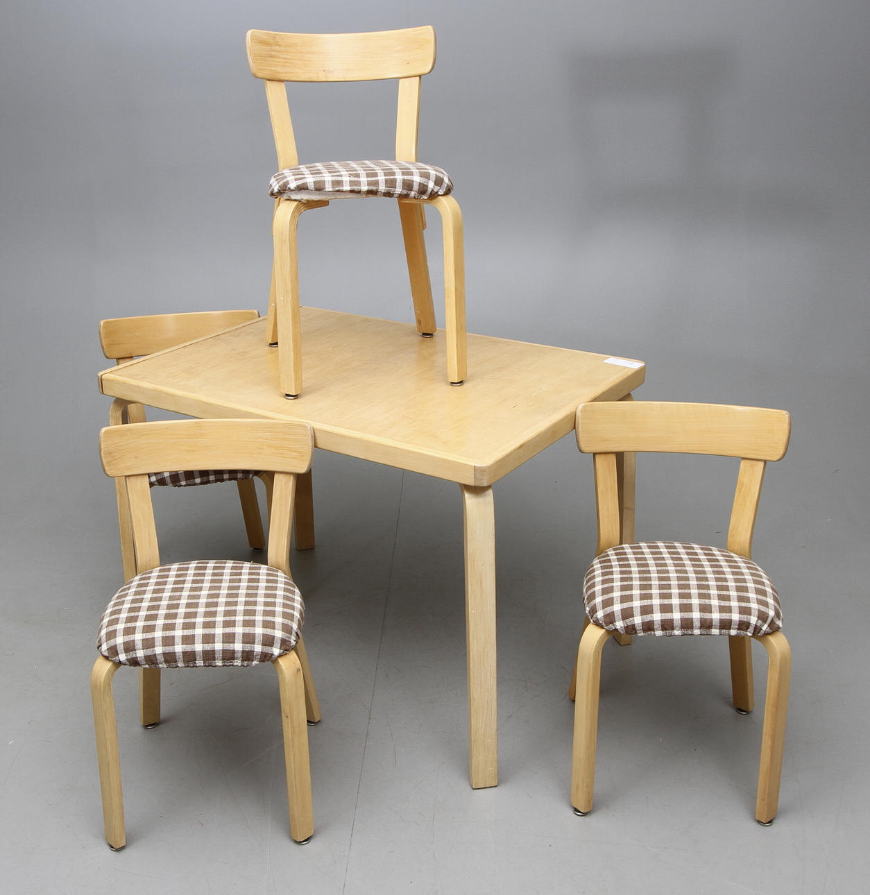 MATGRUPP, 5 delar, Alvar Aalto, Artek, Finland.