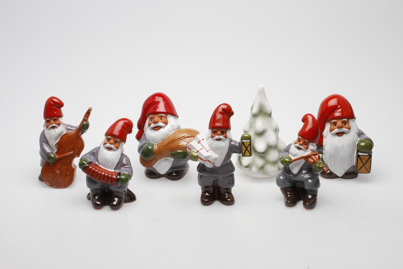 KERAMIKFÖREMÅL, 7 delar, Rolf Berg, Torshälla.