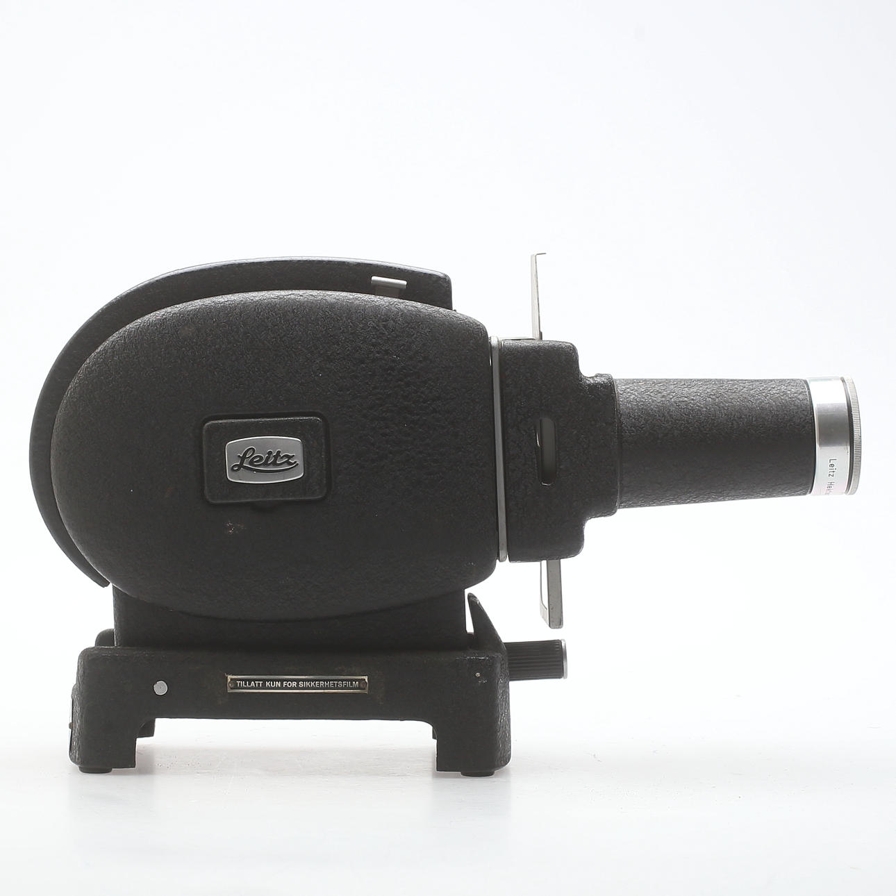SLIDE PROJECTOR, Prado 250, Ernst Leitz Wetzlar, Germany.