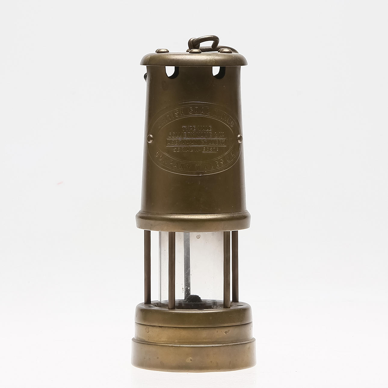 GRUVLYKTA, mässing, Wales.