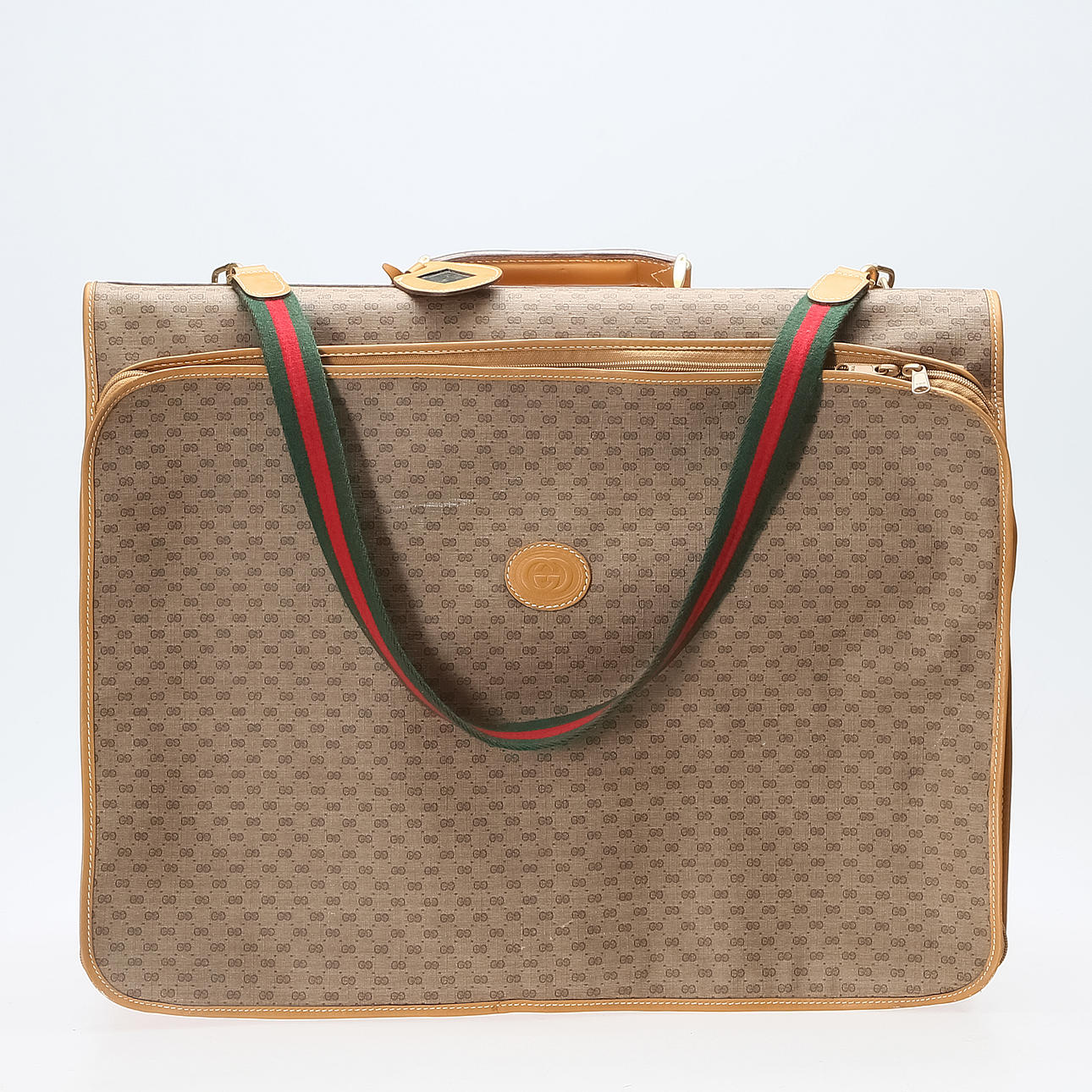 ARMARIO DE VIAJE, Gucci, Italia.