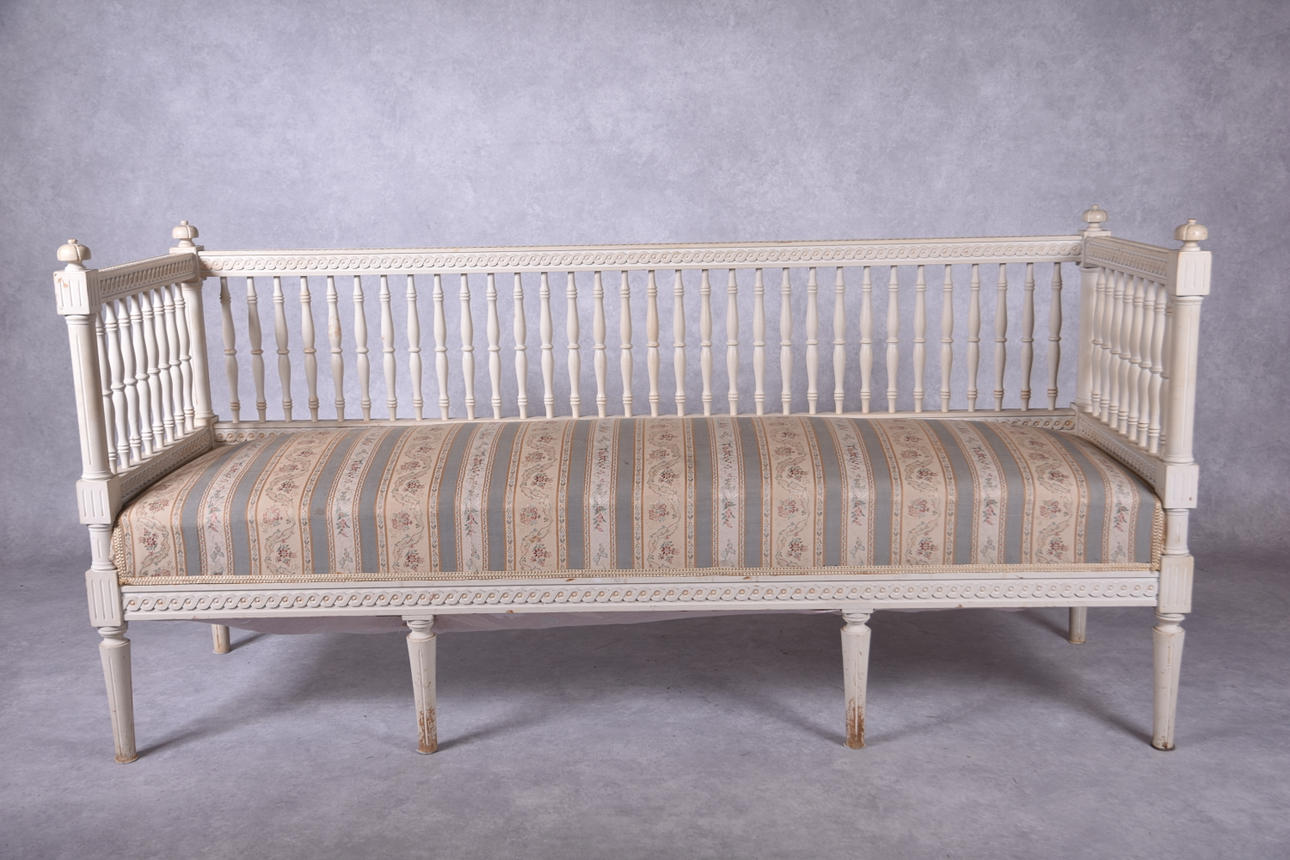 SOFA, Gustavian style, 1900s.