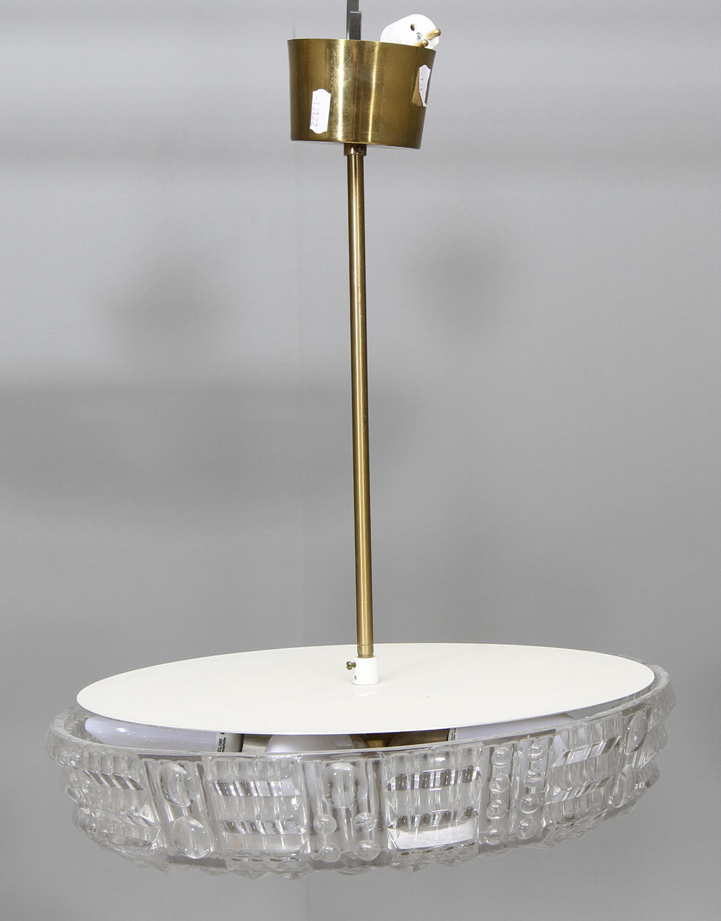 Taklampa 1900-talets mitt.