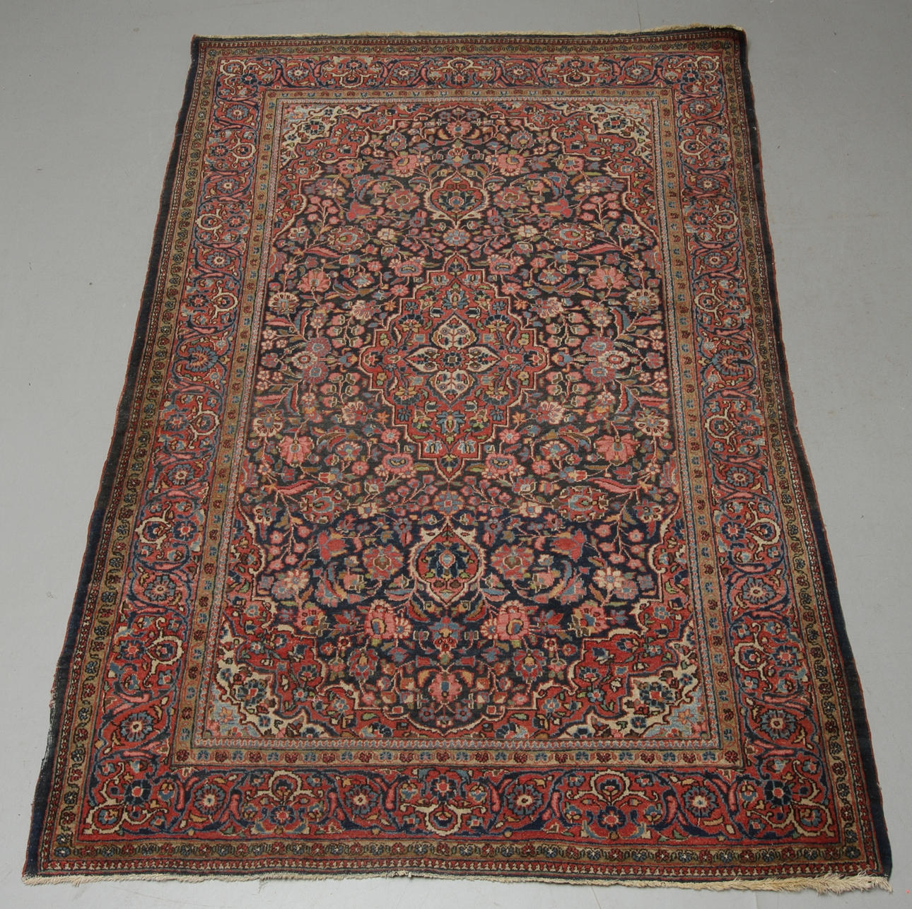 MATTA, orientalisk, ca 201 x 130 cm.