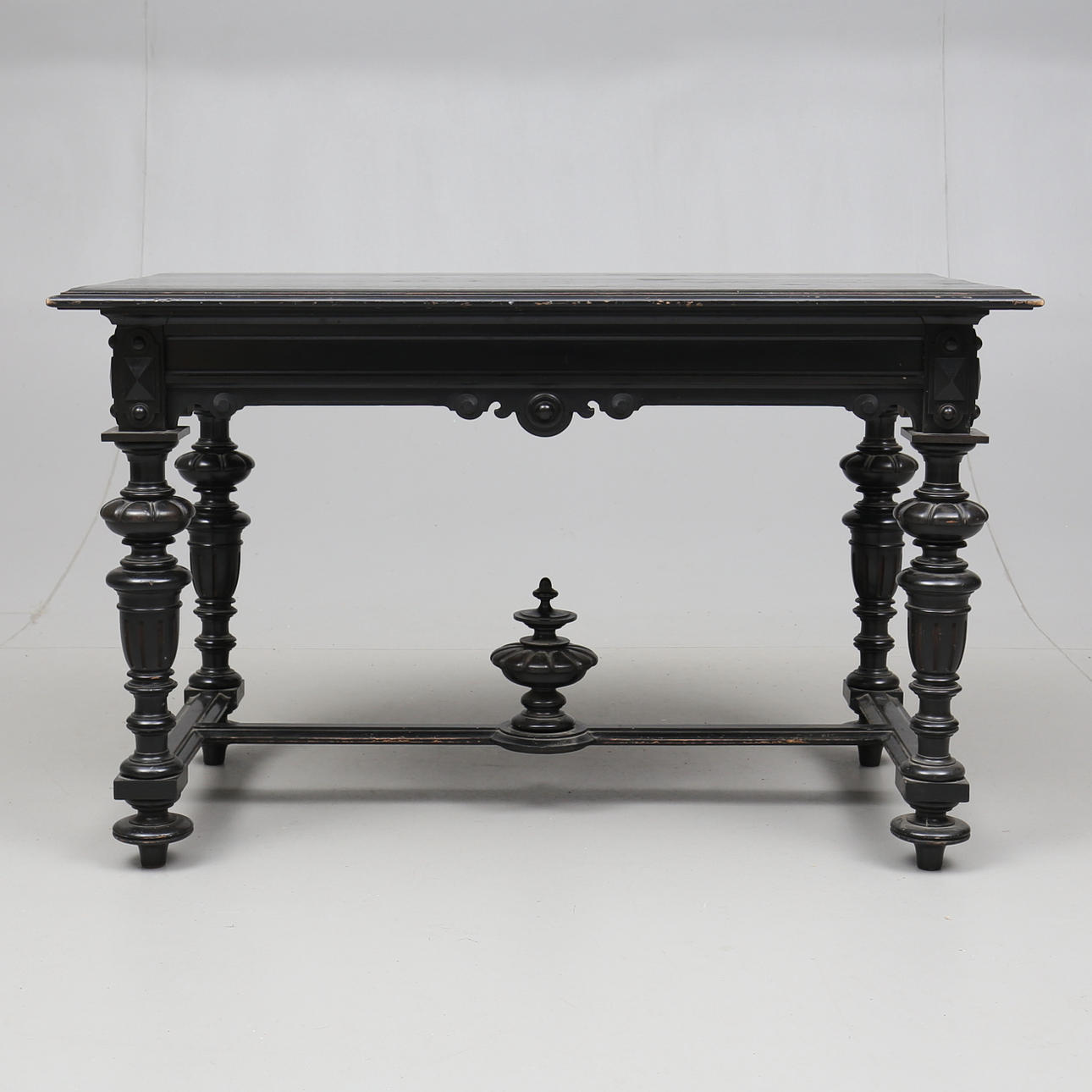 TISCH, Neurenaissance, um 1900.