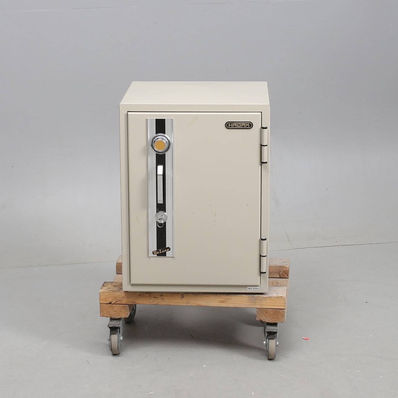 SÄKERHETSSKÅP, Hadak modell De Luxe.