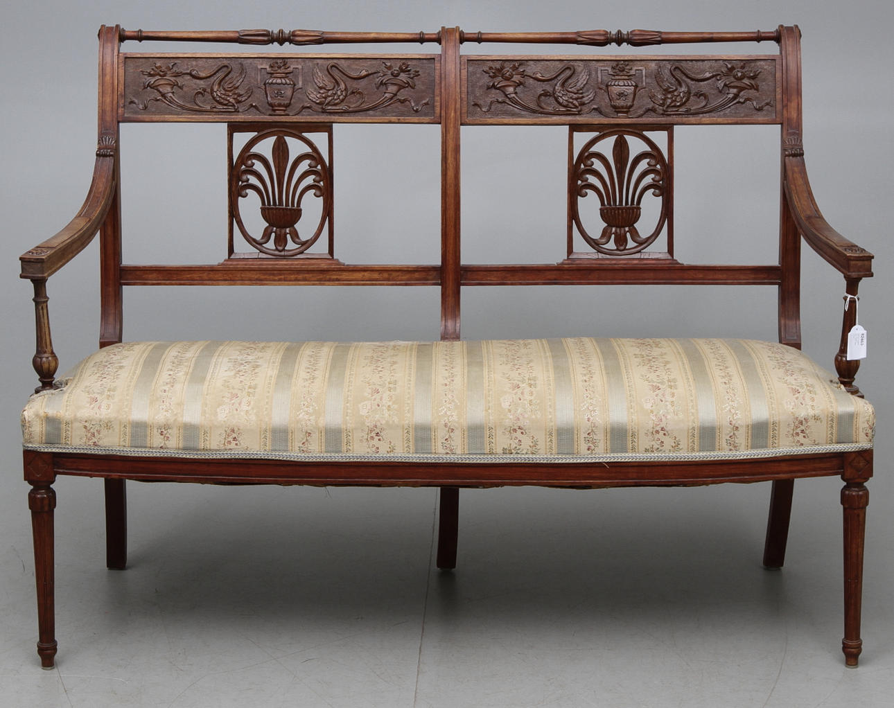 SOFFA, Engelsk stil, Sheraton typ, 1900 talets början.