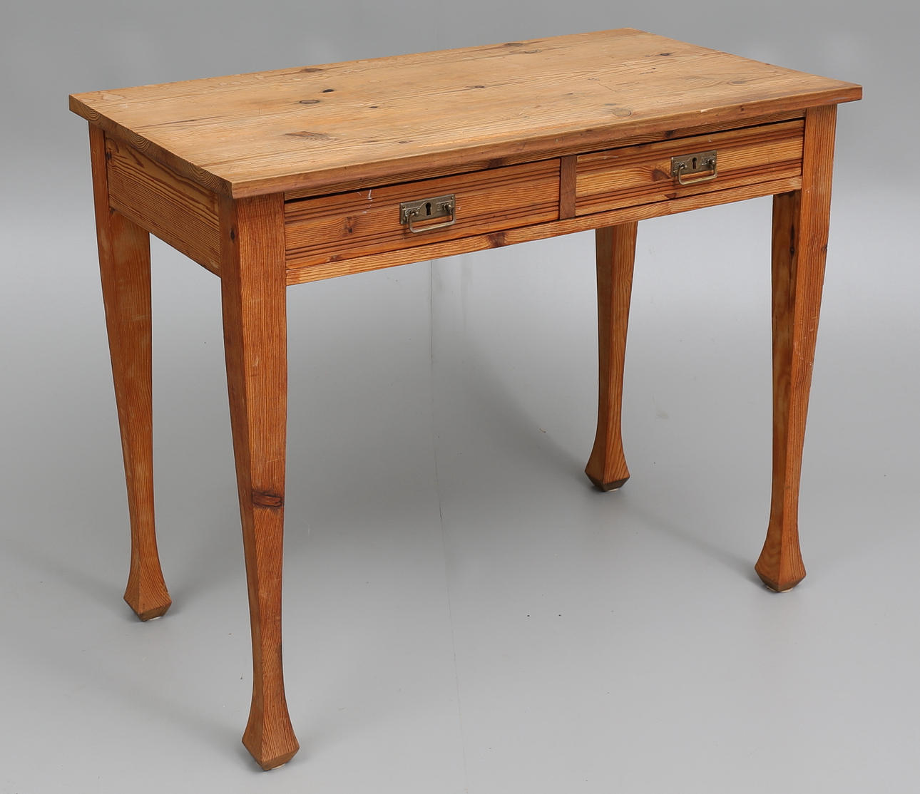 SKRIVBORD, jugend, 1900-talets första kvartal.