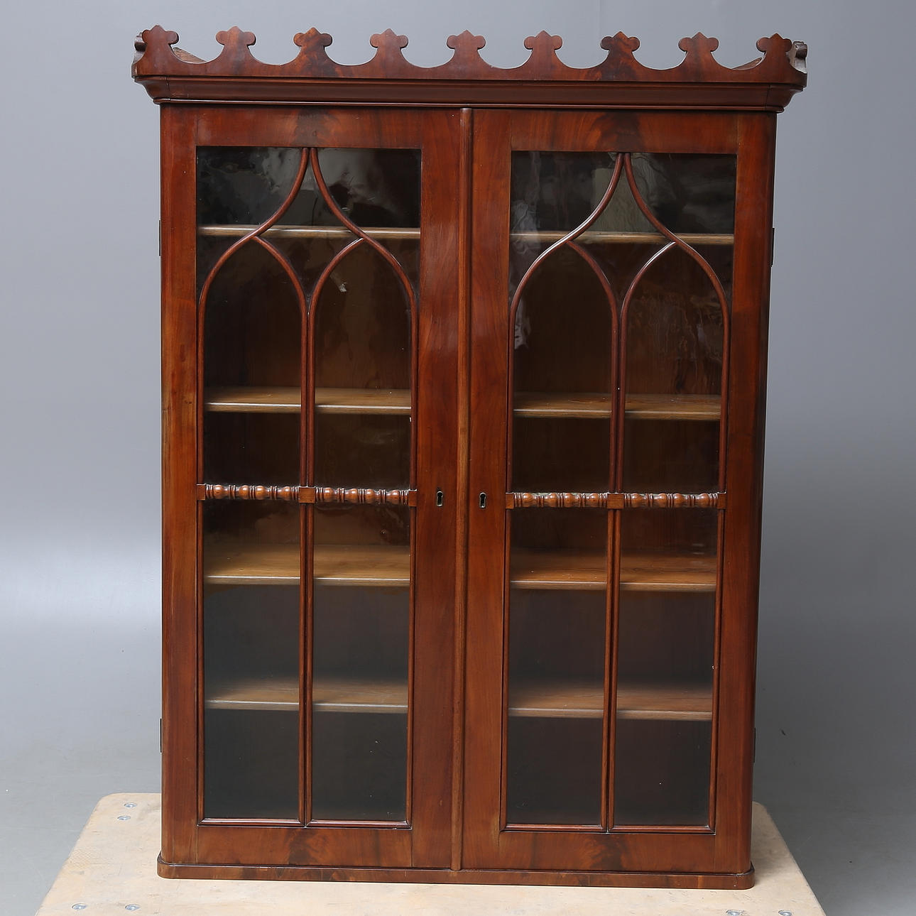 BOOKCASE, Neo-Gothic style, 19th century.
