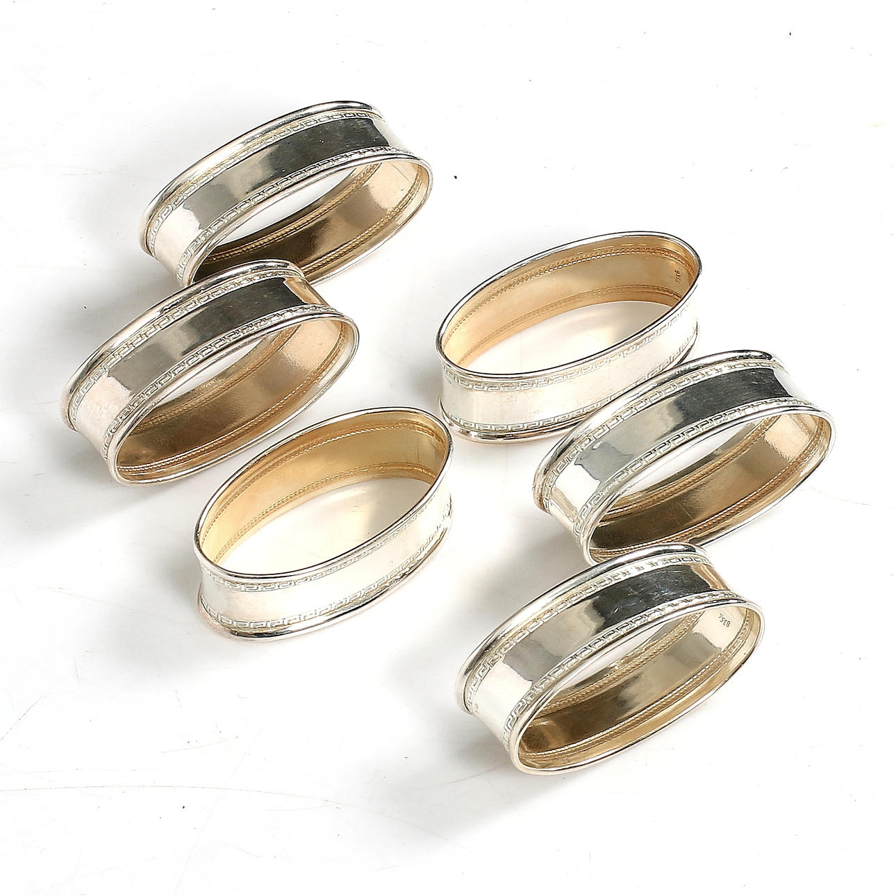 SERVILLETEROS, plata, 1900. Peso 52 gramos.