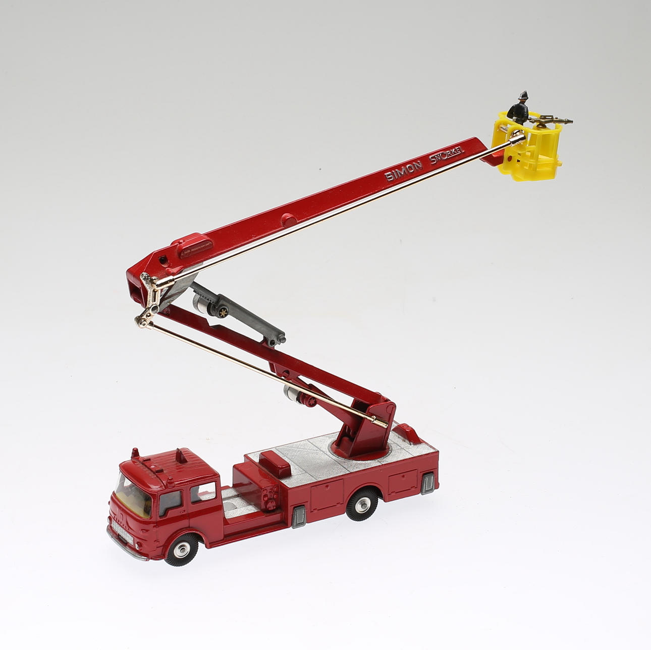 FIRE ENGINE, Simon Snorkel Fire Engine, Corgi, Englanti.