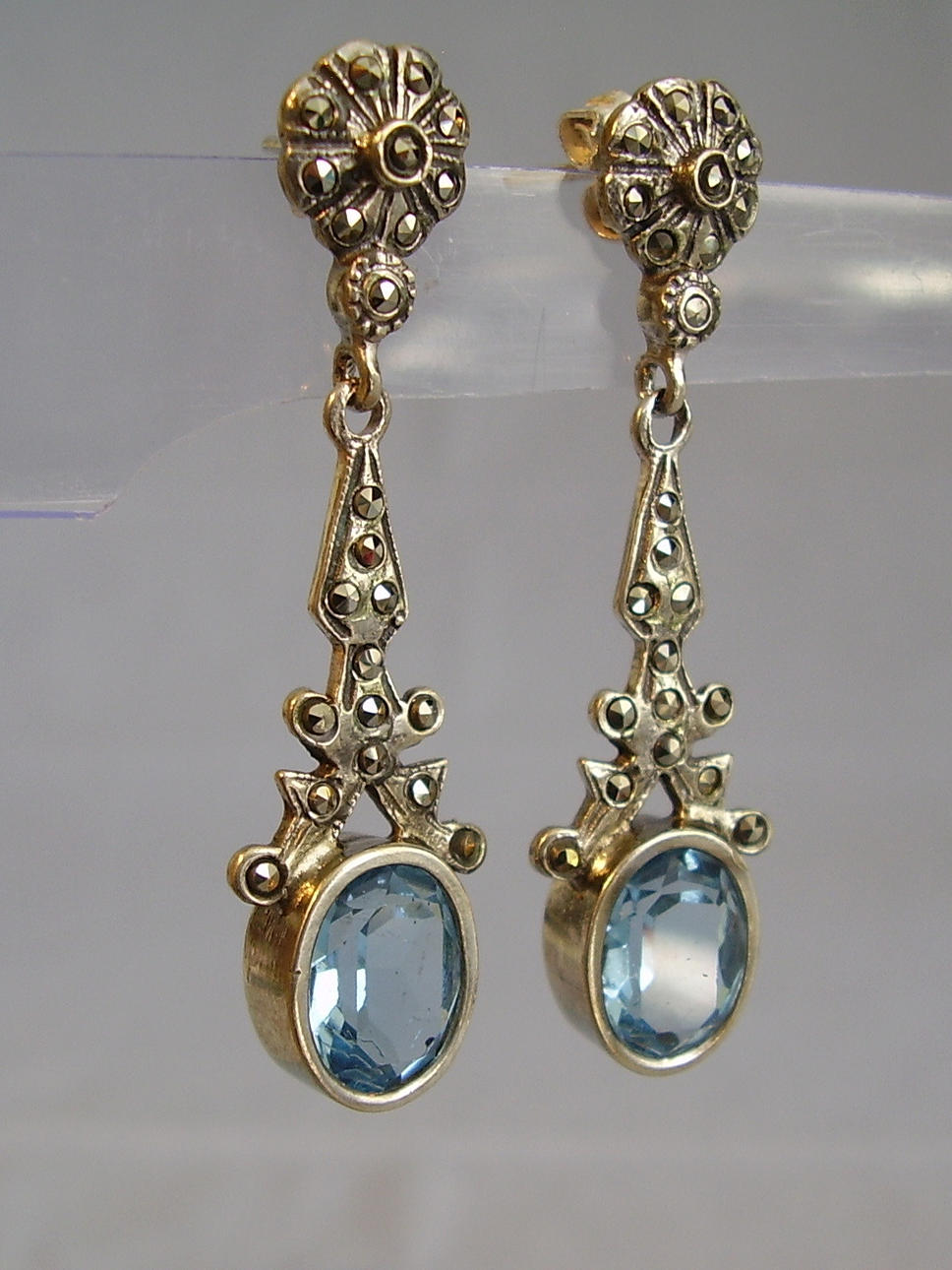 BLAUTOPAS OHRSTECKER SILBER ANTIK.