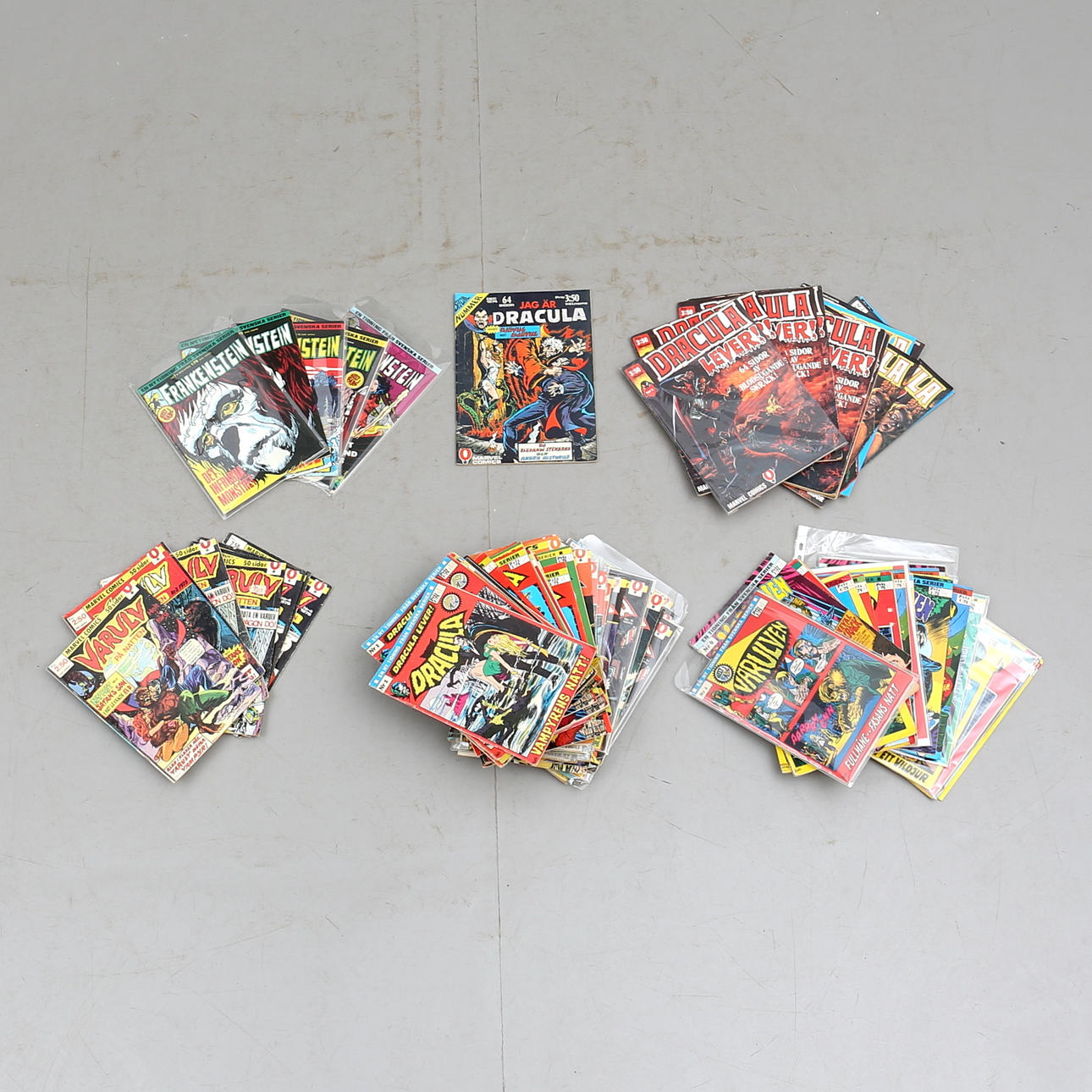 DRACULA, ihmissusi, FRANKENSTEIN, 99 aikakauslehteä.