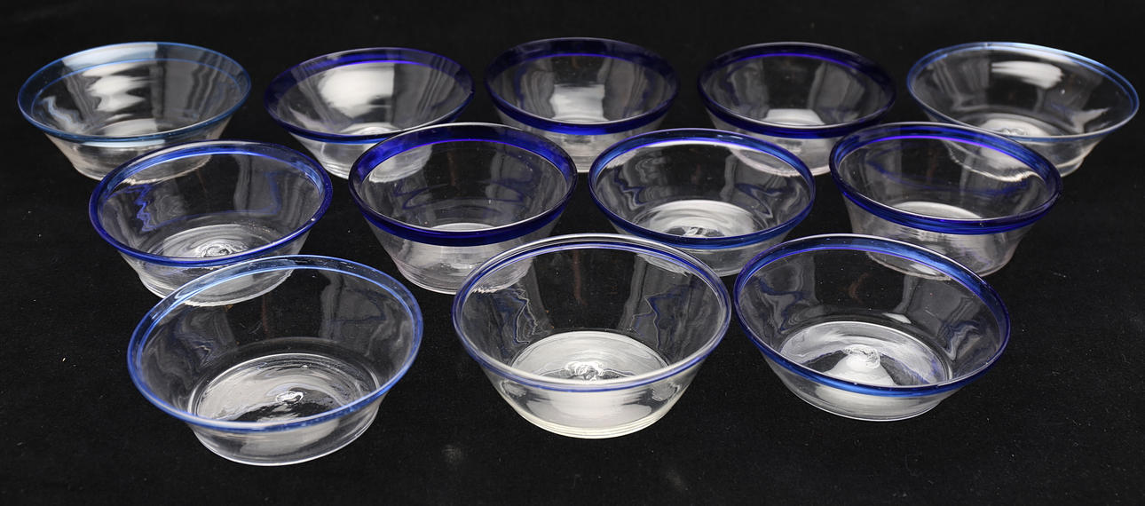 FILBUNKESKÅLAR, 1800-tal, 12 st.