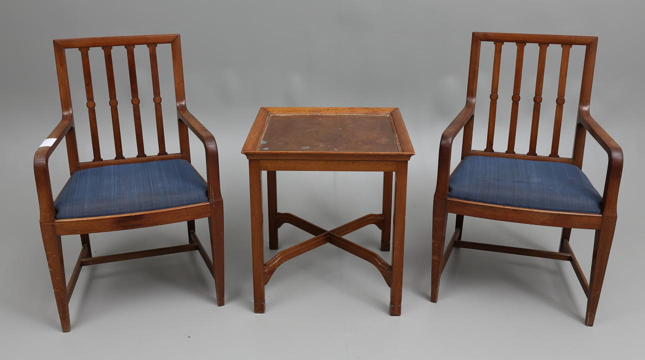 KARMSTOLAR, 2st, samt BORD, Nordiska Kompaniet.