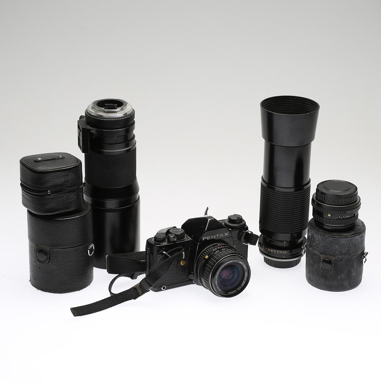 KAMERA, Pentax LX, 6 Objektive und Zubehör.