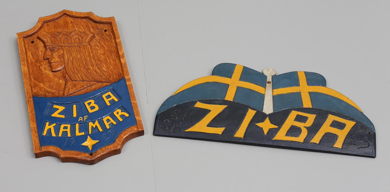 FARTYGSNAMNBRÄDOR, 2 st, trä, Ziba af Kalmar 1923.