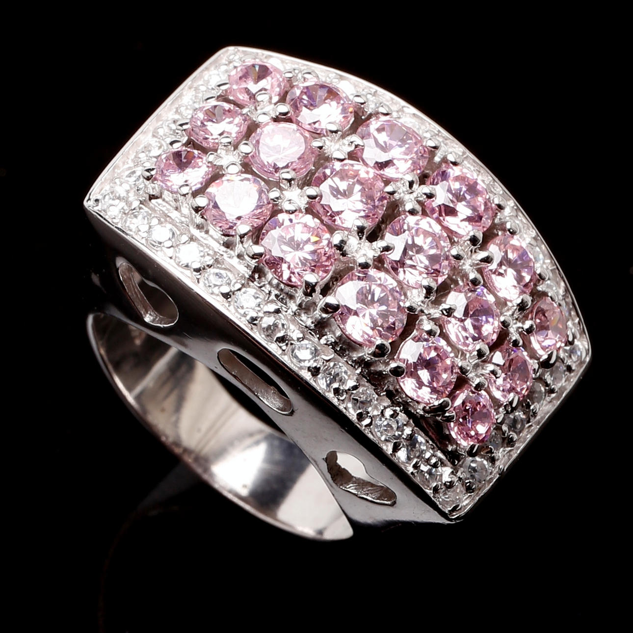 RING, rodinerat silver, rosa och vita stenar.