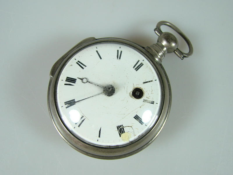 --PLATA FRANCESA - RELOJ DE HUSILLO ALREDEDOR DE 1835.