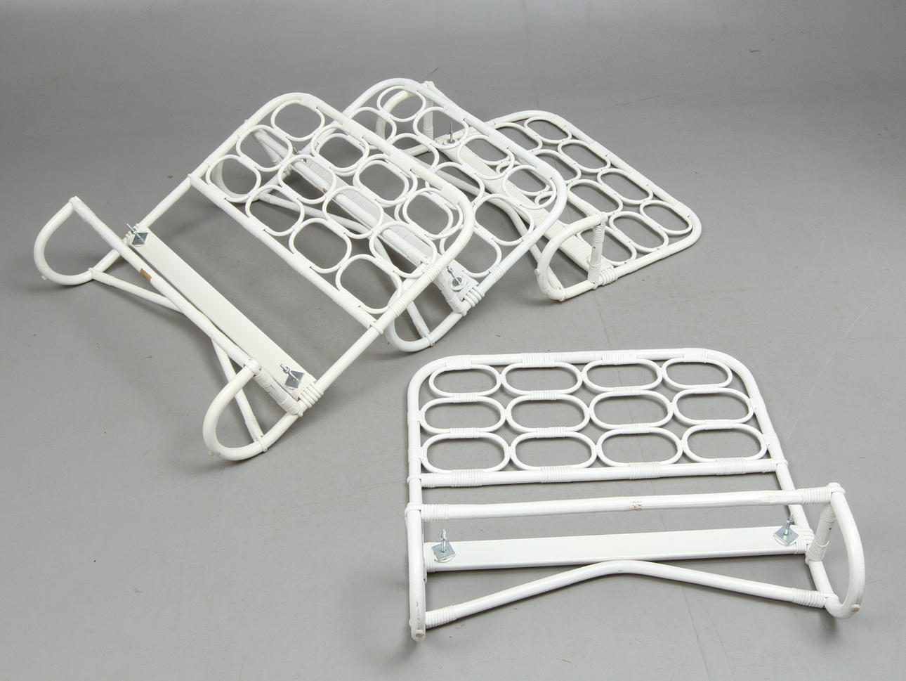 SÄNGGAVLAR 1 par, rotting, 1900-tal.