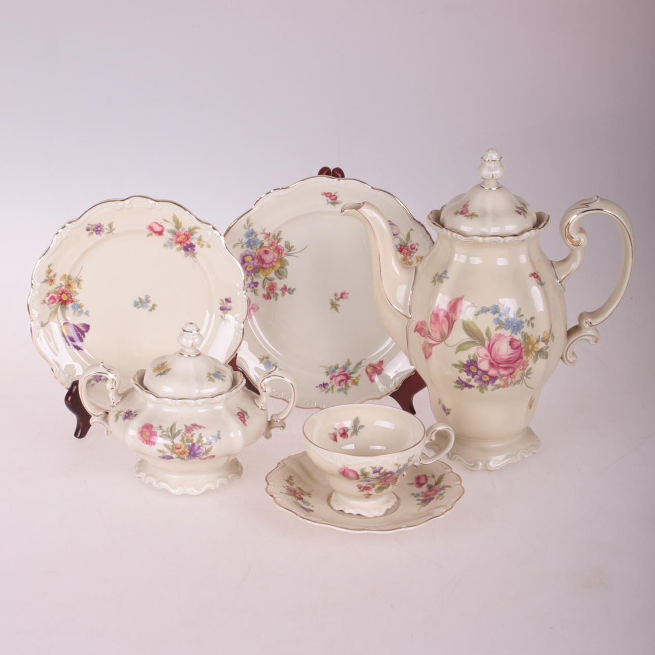 KAFFESERVIS, 40 delar, " Pompadour ", Rosenthal, Selb-Germany.