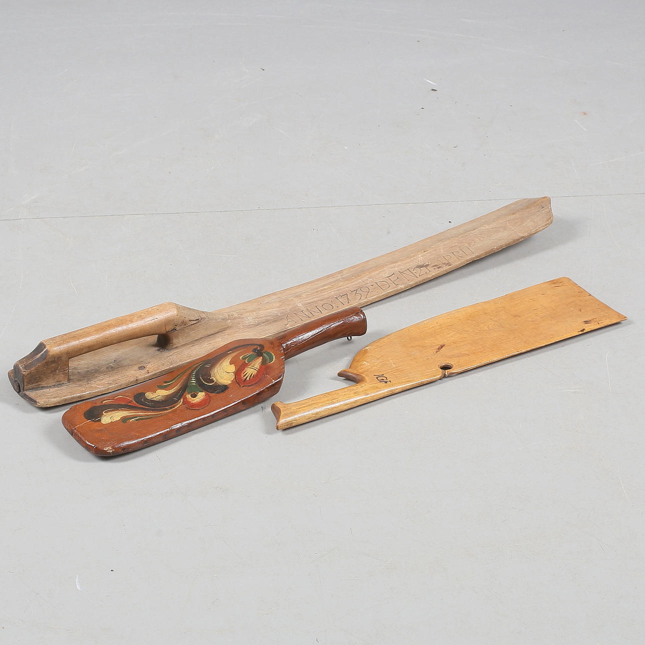 UTENSILS, 3 pcs, commoner, 18th/19th century.