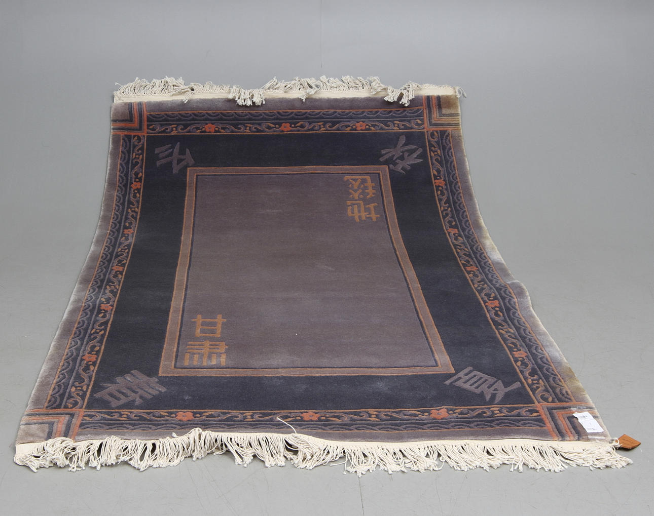 MATTA, Kina, 200 x 146 cm.