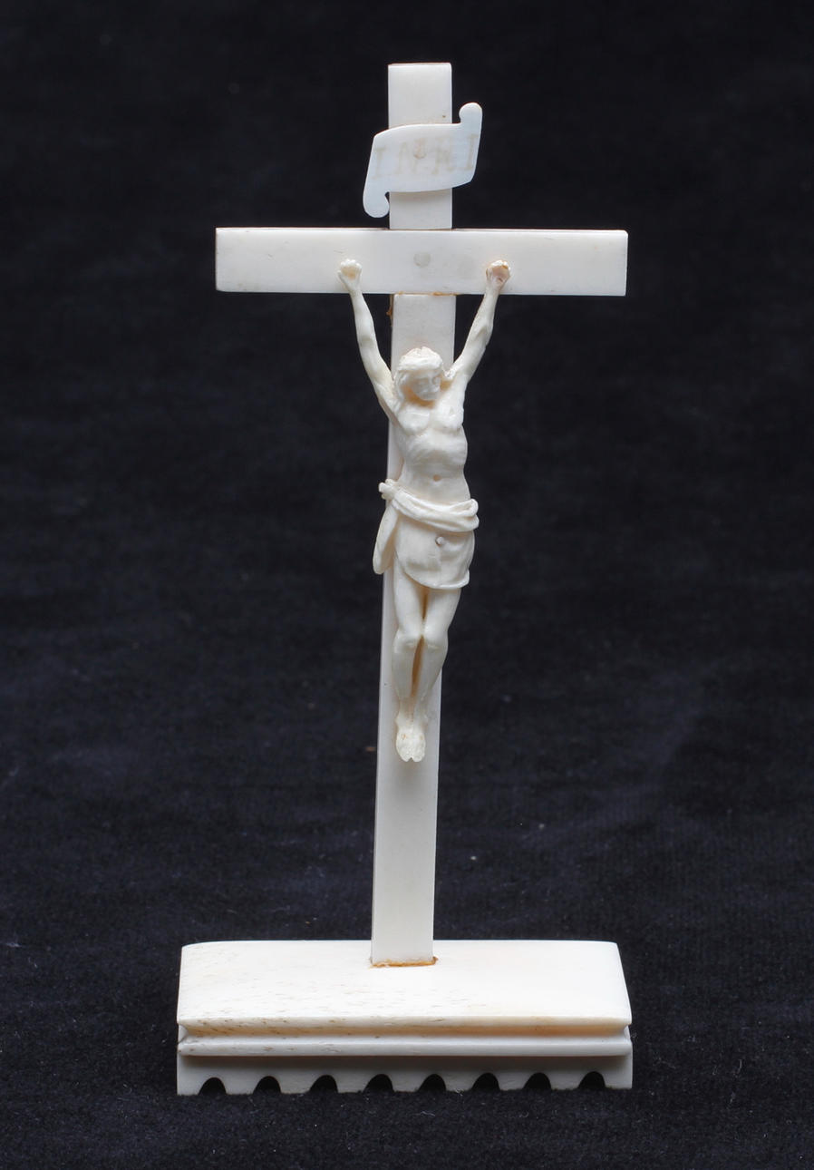 KRUCIFIX, möjligen ben, 1900-tal.