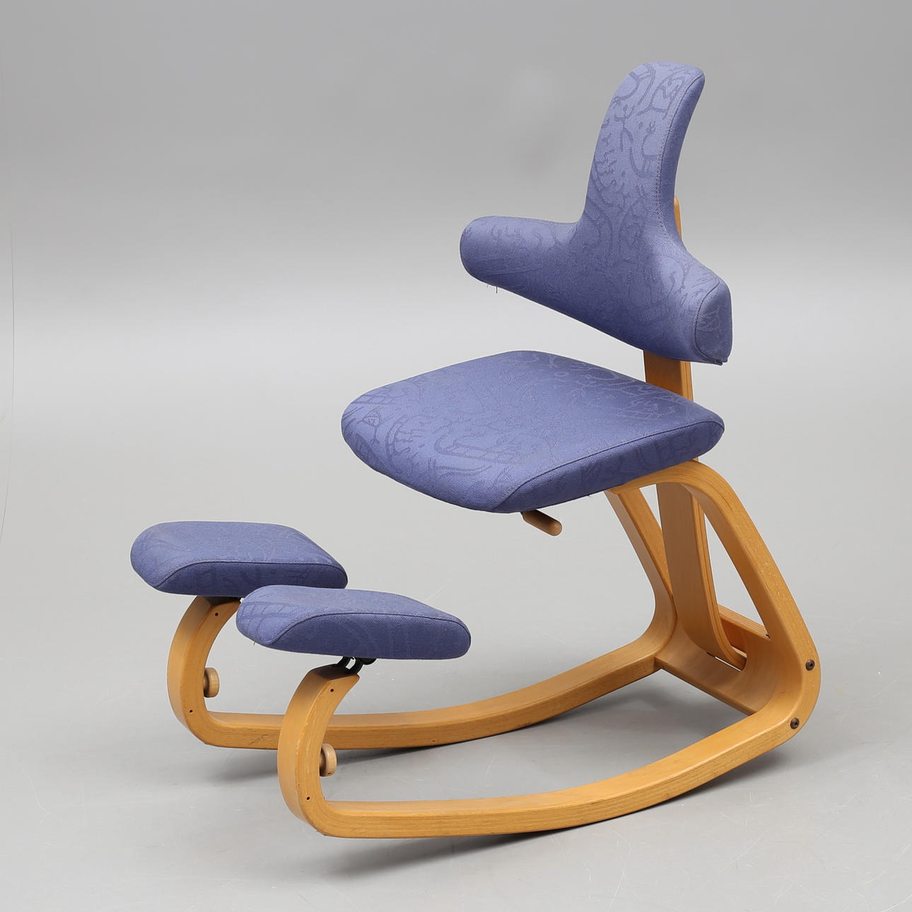 ERGONOMIC CHAIR, Peter Opsvik, Stokke.