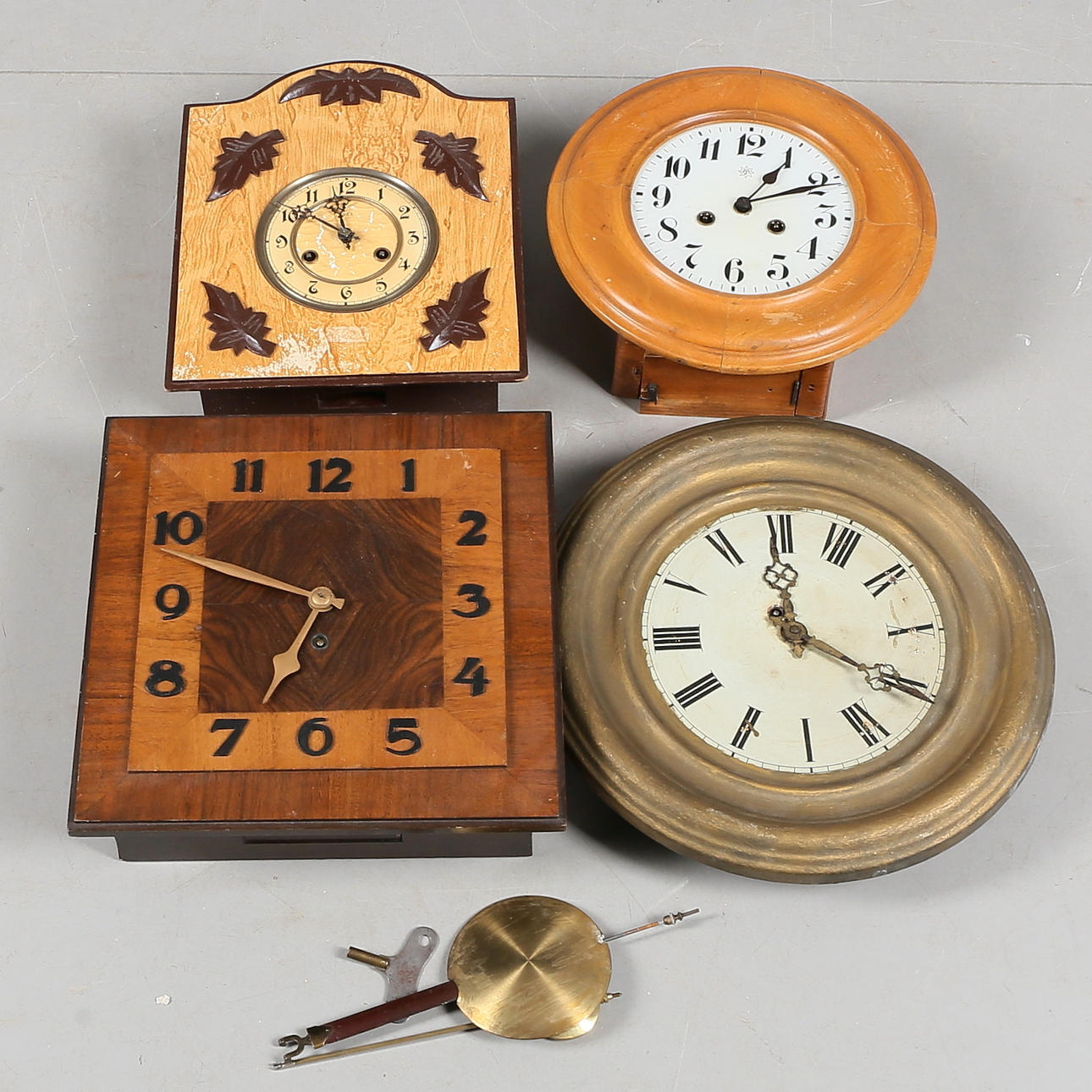 WALL CLOCK, 4 pcs., wood/metal, including Junghans, 1900s.