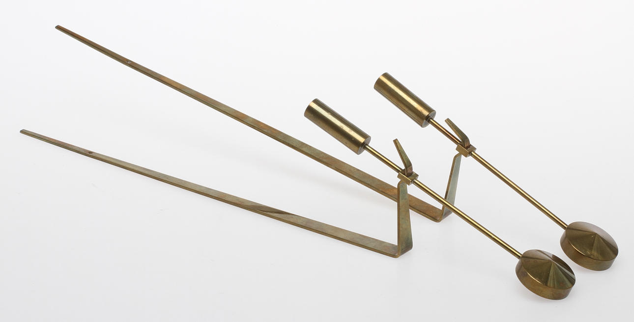 VÄGGLJUSSTAKAR, 1 par, Pierre Forsell, Skultuna, 1900-talets andra hälft.