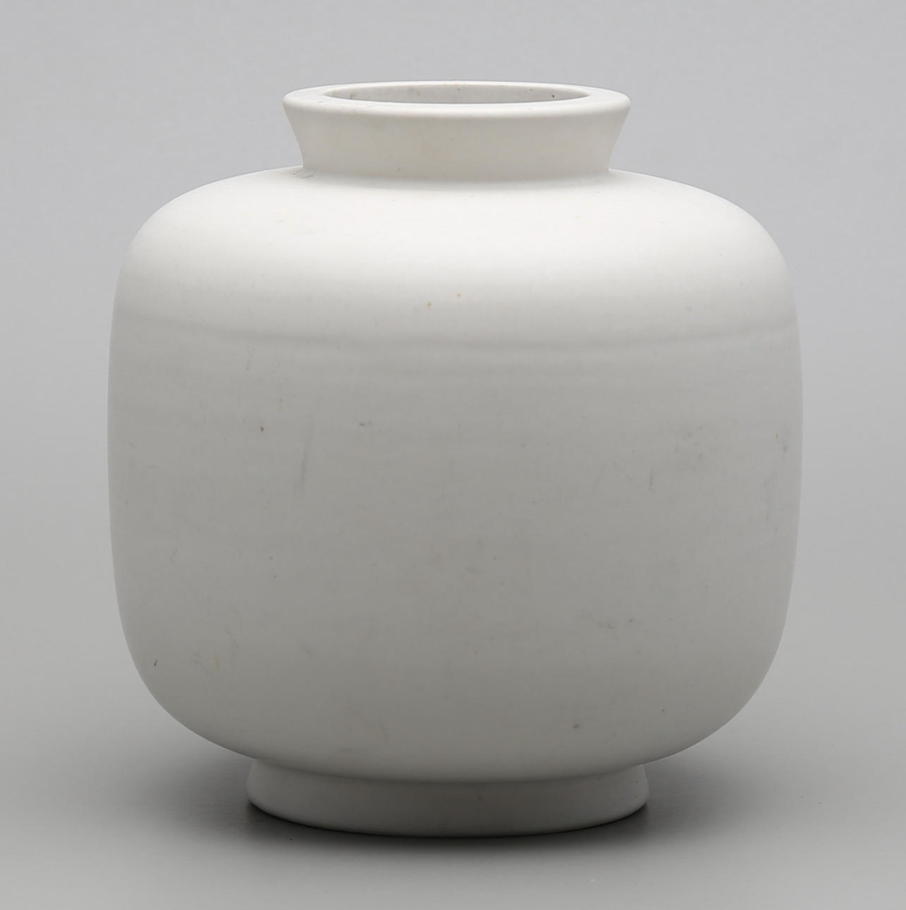 WILHELM KÅGE. VAS, stengods, "Cararra", Gustavsberg.