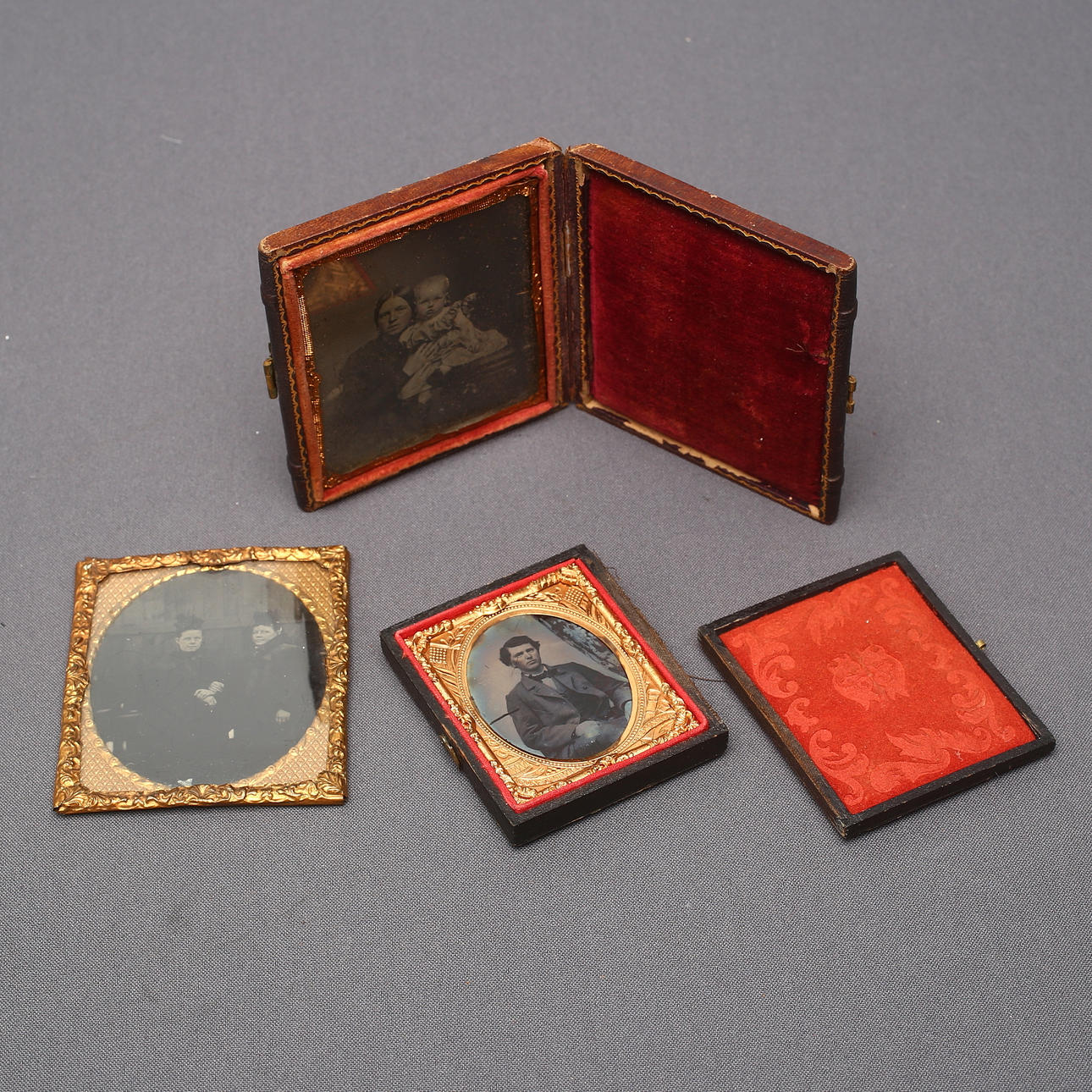 DAGUERREOTYP, 3 pcs, mid 19th century.