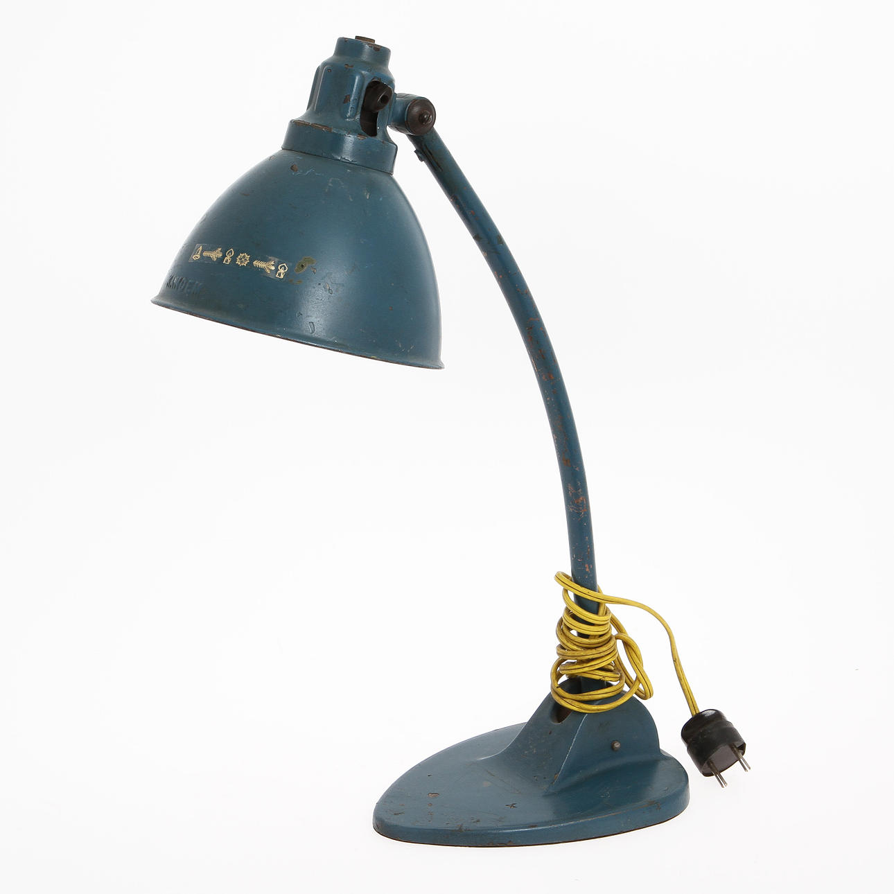 BORDSLAMPA, märkt "Kandem", efter Marianne Brandt.