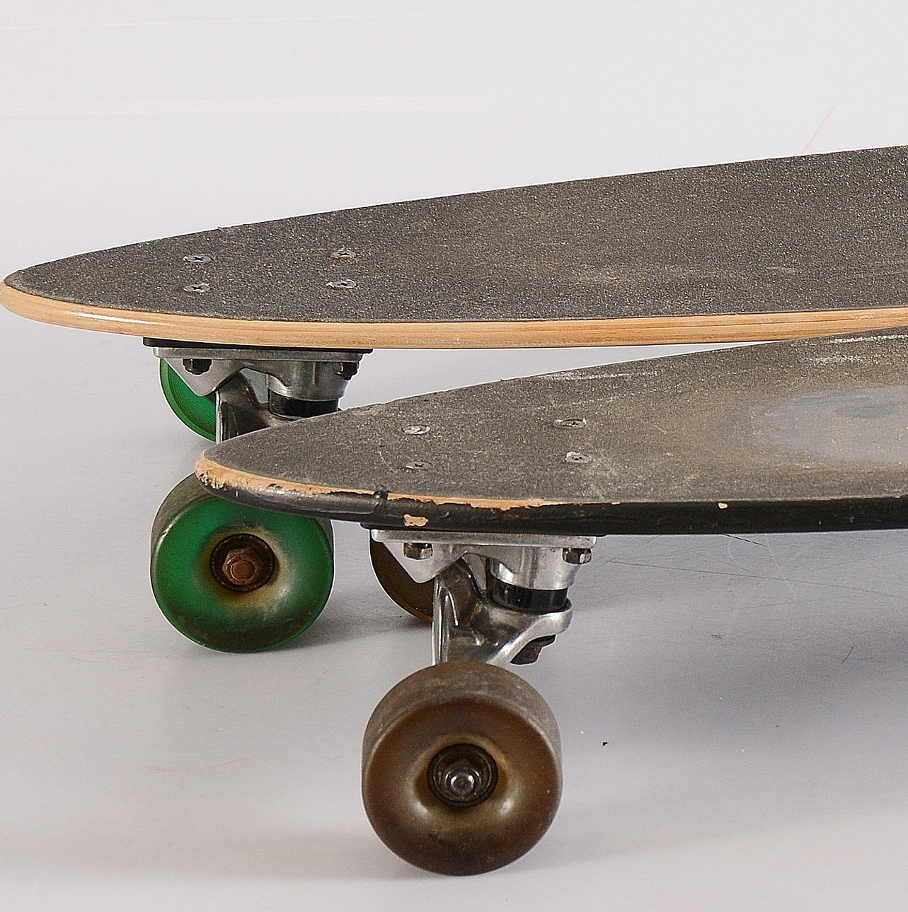 LONGBOARD, 2 st.