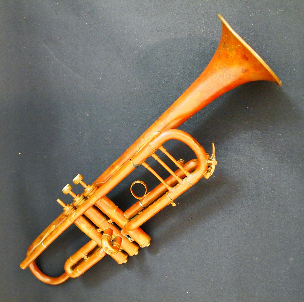 ALTE MESSING-TROMPETE.