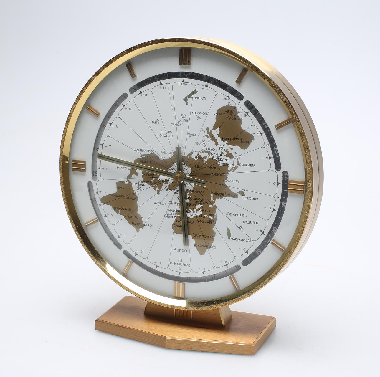 PÖYTÄKELLO, maailmankello, Kundo, Saksa.