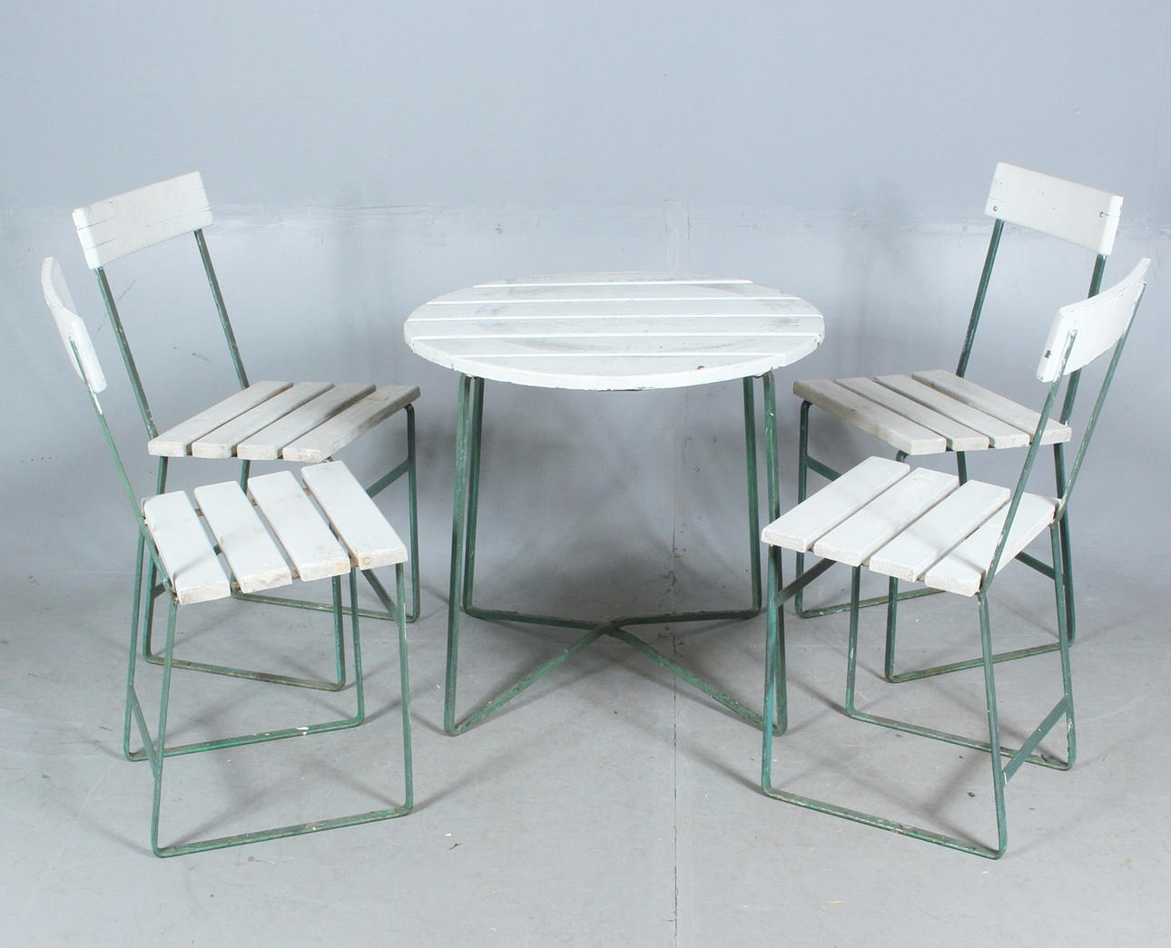 HAVEMØBLER, 5 stk., jern og træ.