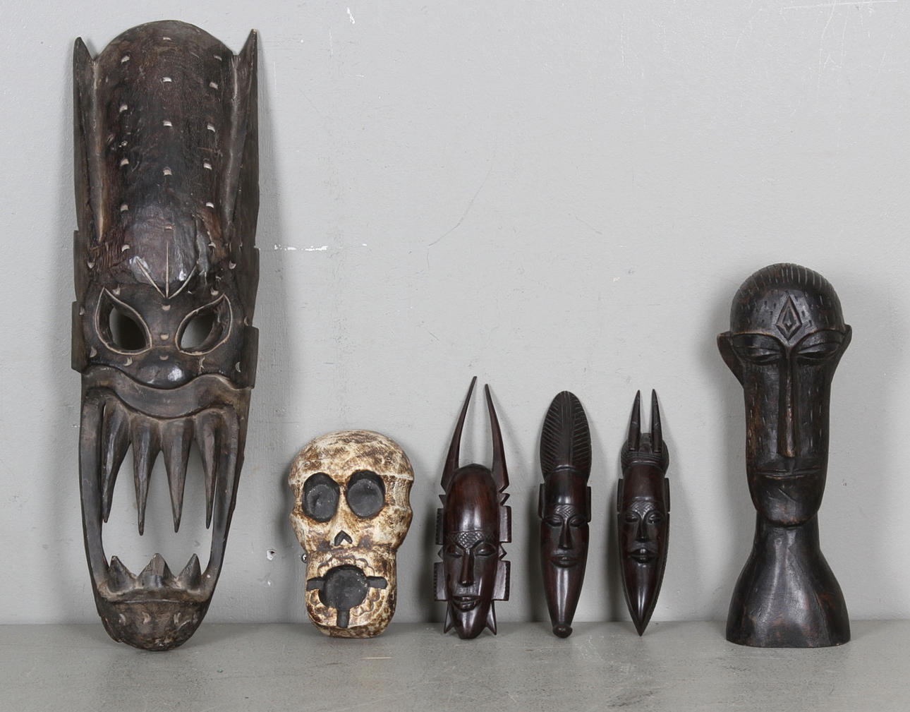 MASKER och SKULPTURER bl.a. Afrika.