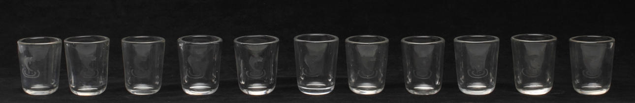 SNAPSGLAS, 11 st, Orrefors.