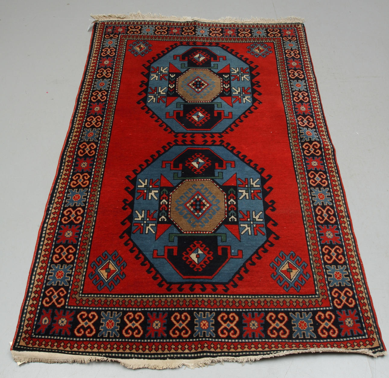 MATTA, orientalisk, ca 191 x 121 cm.