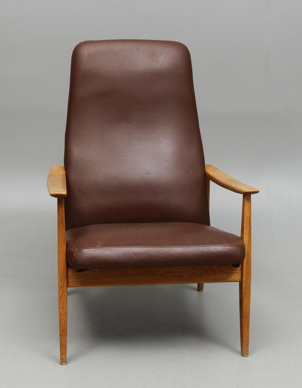 KARMFÅTÖLJ, 1900-tal.