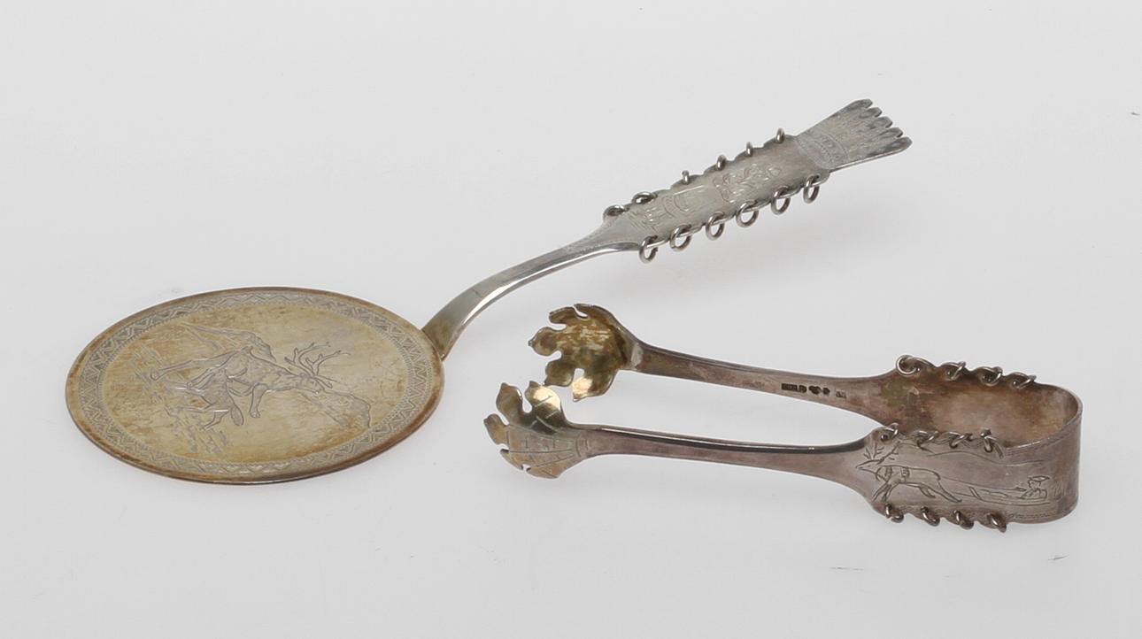 PARTI SILVER, 2 delar "Lappsilver", bland annat COP. vikt 56 gram.