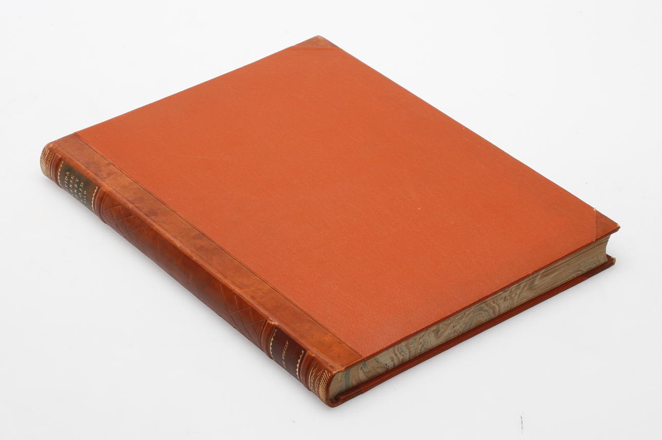 NILS G WOLLIN. "Nutida svensk konstslöjd i bild", Natur och Kultur 1931.